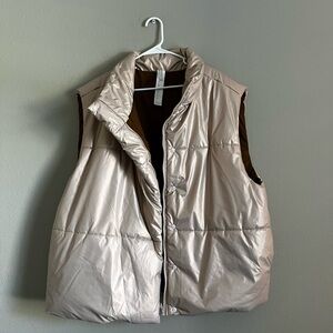Fabletics Oversized Puffer Vest metallic natural blush/rose‎ gold size XXL/1X